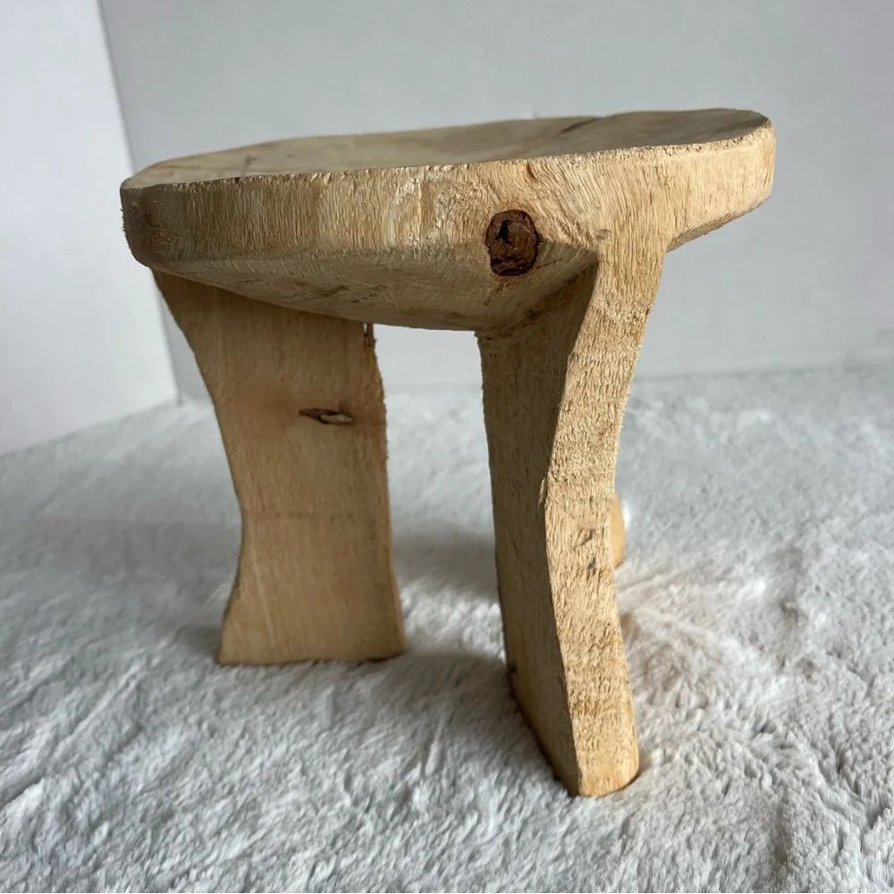 Natural Wooden Stool RUSTIC FOOTED RISER - Picture 7 of 11
